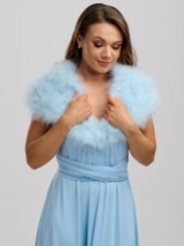 Fotografia: Xaile de casamento com penas em azul escarlate