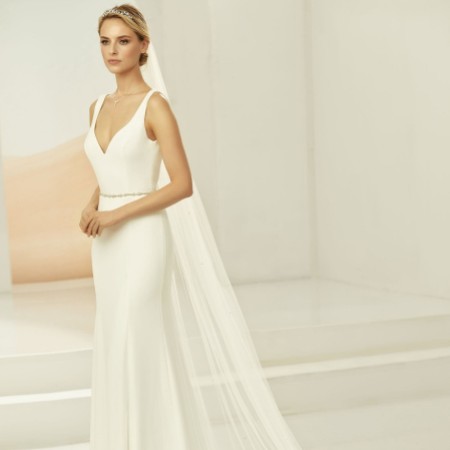 Bianco Ivory Single Tier Swarovski Crystal Chapel Veil with Cut Edge S380