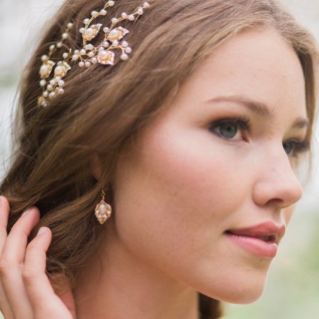 Hermione Harbutt Celeste Gold Leaf Earrings