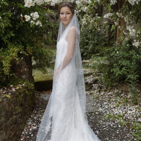 Joyce Jackson Alice Springs Single Tier Pearl Edge Veil with Lace Motifs