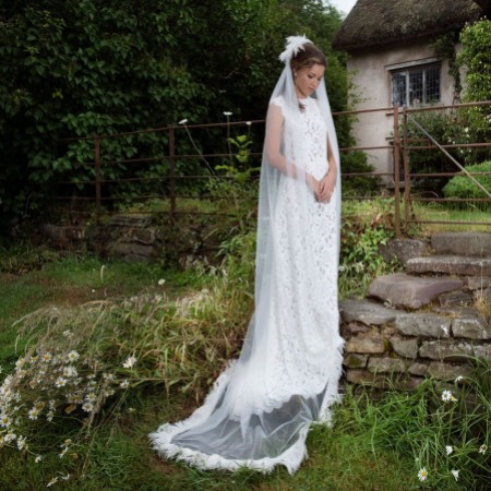Joyce Jackson Flamenco 1920's Inspired Feather Chapel Length Veil