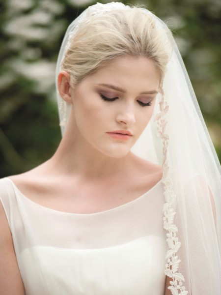 Joyce Jackson Idol Guipure Lace Edge Veil