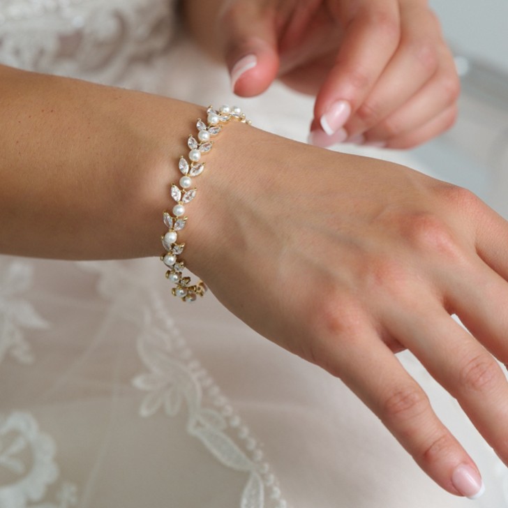 Amalia - Bracelet de mariage en or avec zircon cubique et perles