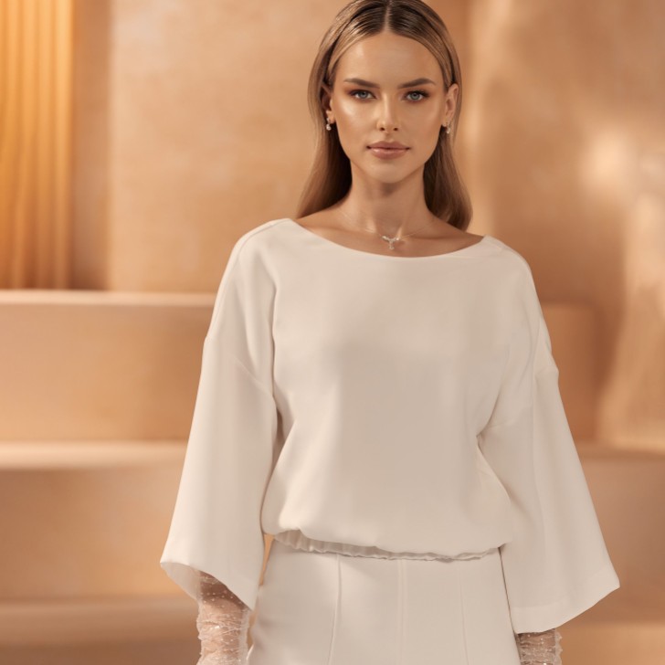 Bianco Ivory Stretch Crepe 3/4 Sleeve Top E417