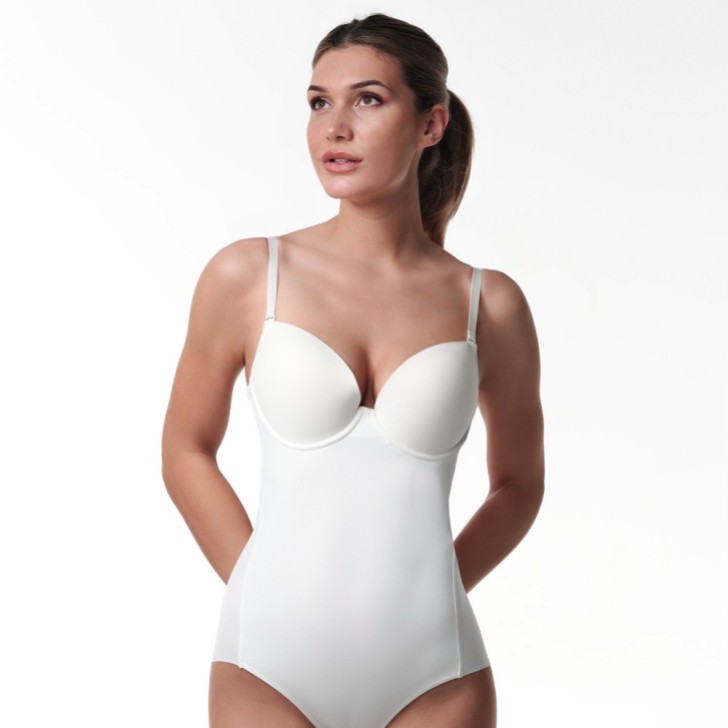 Body de novia sin costuras y con espalda baja en color marfil