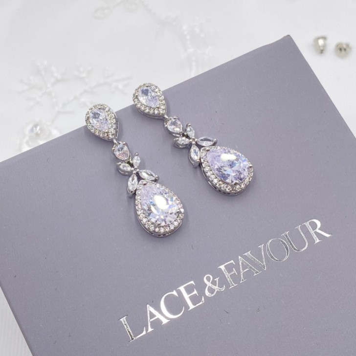 Dominica Cubic Zirkonia Tropfenohrringe