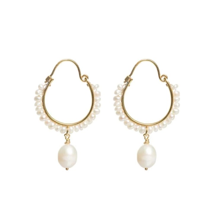 Freya Rose Boho Kleine goldene Tropfenohrringe mit Perlen