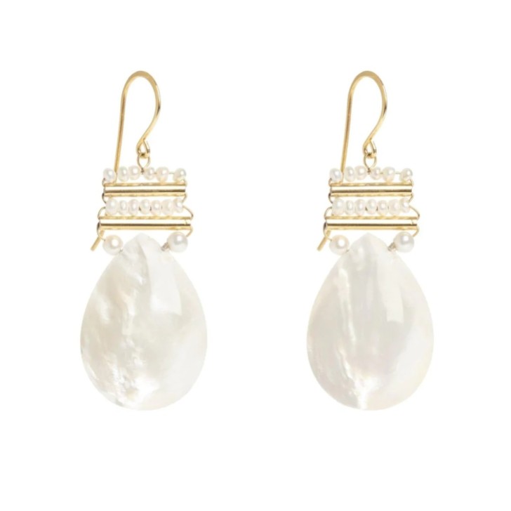 Freya Rose Pendientes de perla en forma de pera con detalles dorados