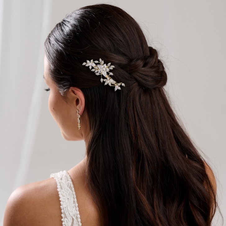 Grampo de cabelo floral com cristais Sierra Gold para casamento