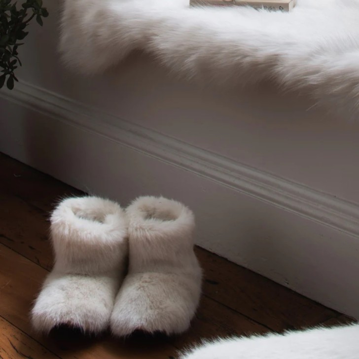 Helen Moore Ermine White Faux Fur Slipper Boots