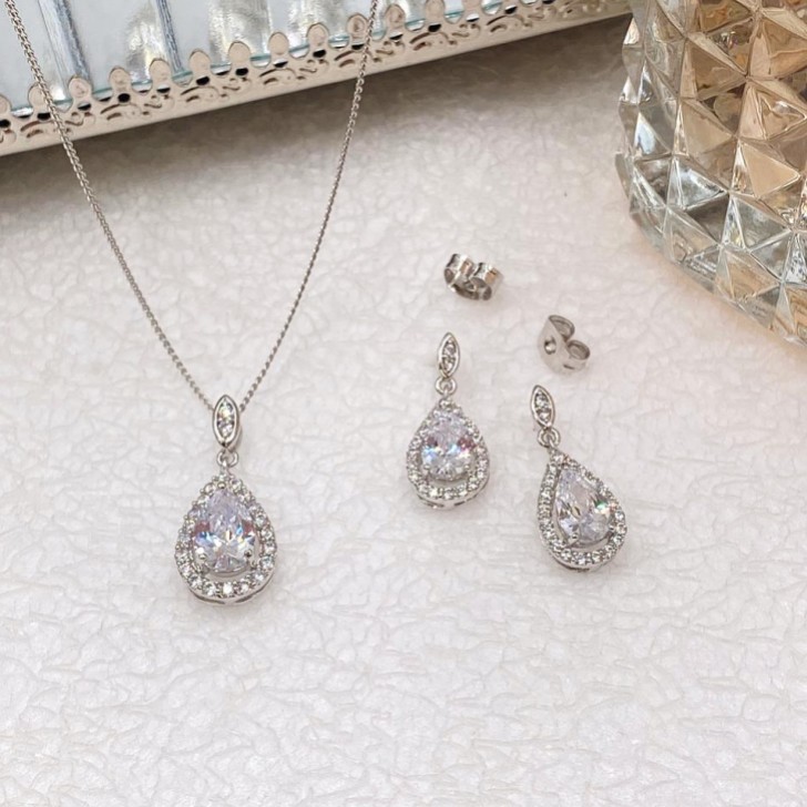 Ivory and Co Conjunto de joias de noiva Belmont Silver Crystal