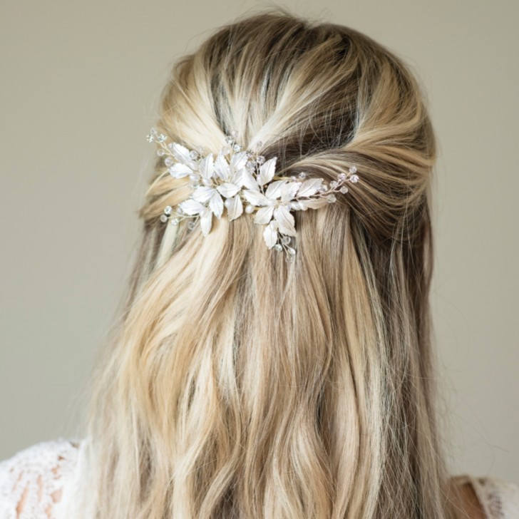 Ivory and Co Horquilla para el pelo de boda con hojas esmaltadas en color plata de Fairydust