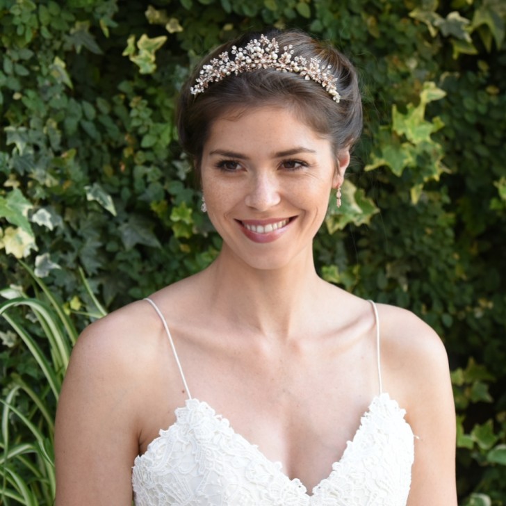Ivory and Co Tiara ślubna Rosalynd z kwiatami i liśćmi w kolorze różowego złota