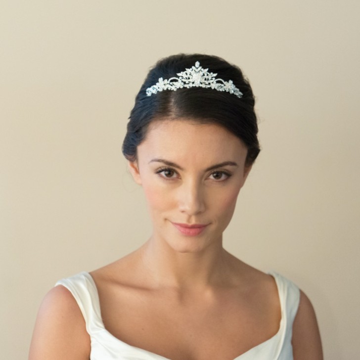 Ivory and Co Tiara ślubna Stephanie z kwiatowymi kryształkami