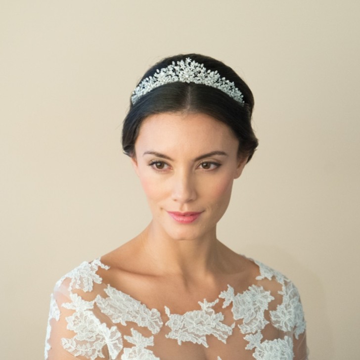 Ivory and Co Tiara nupcial floral de inspiração vintage Pheodora