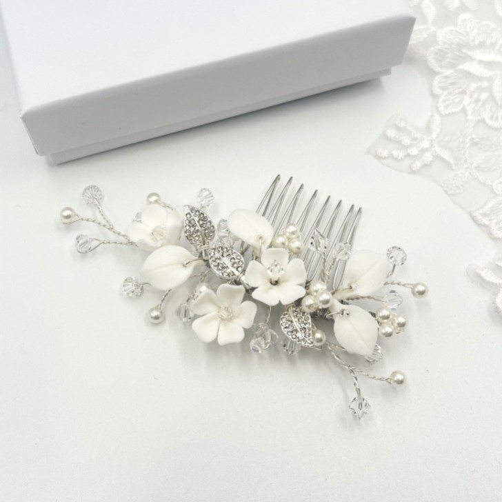 Mini peine floral plateado de Almeida