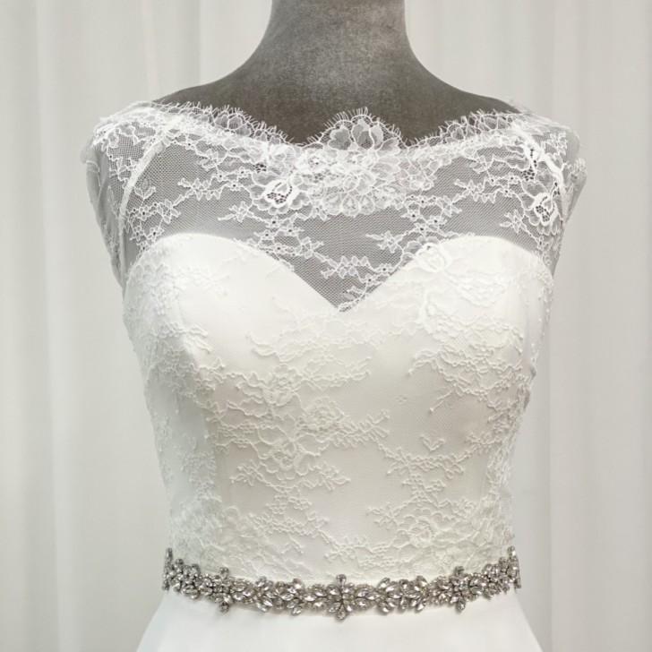 Perfect Bridal Elegancki, wąski pas ślubny Arabella z kryształkami