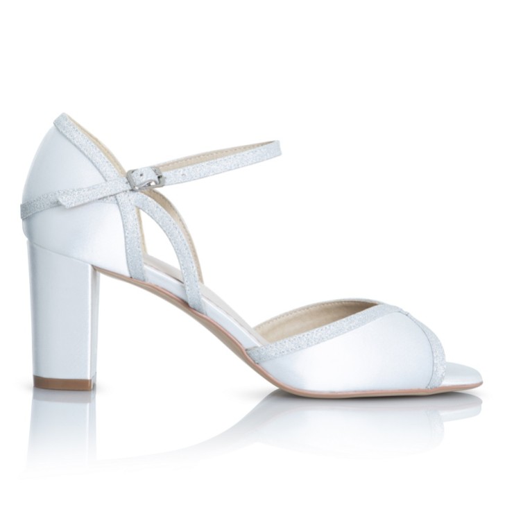 Perfect Bridal Sabrina Färbbare Elfenbein Satin und Silber Glitter Blockabsatz Sandalen