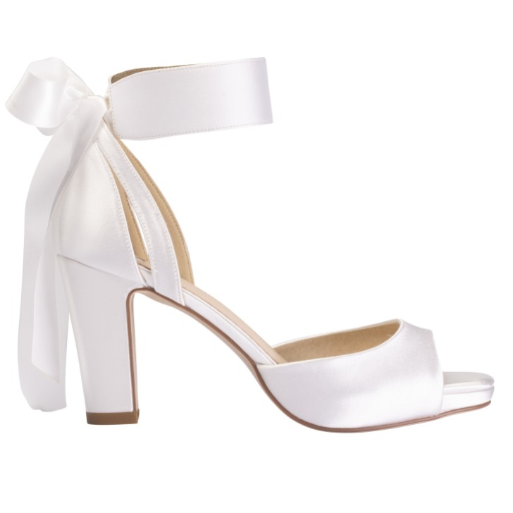 Perfect Bridal Sandalias de plataforma con tacón grueso y lazo, en color marfil satinado, de Charlie Dyeable (ST12)