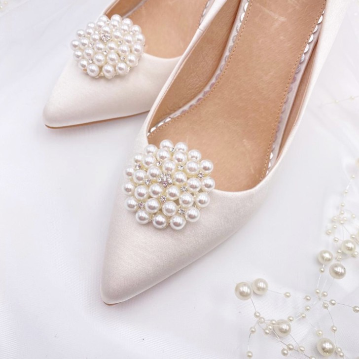 Perfect Bridal Spinki do butów z motywem guawy i perełkami
