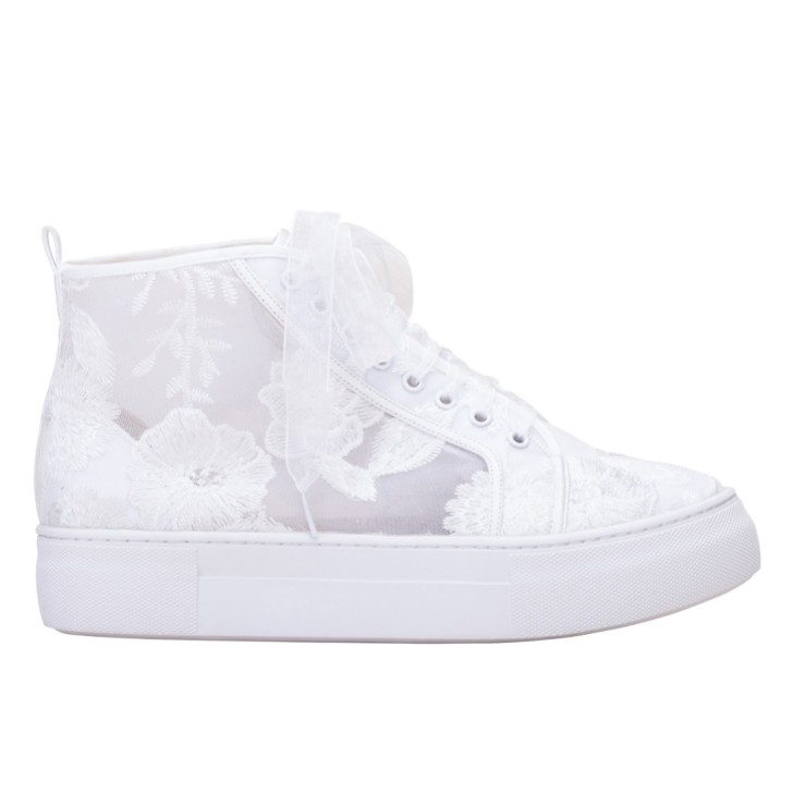 Perfect Bridal Zapatillas deportivas de caña alta con plataforma y encaje floral en color marfil de Cameron