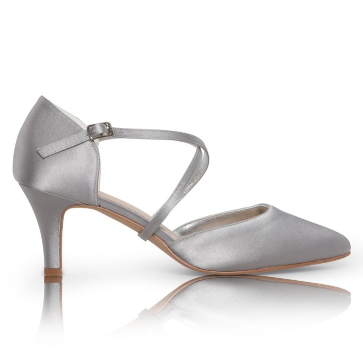 Perfect Bridal Zapatos de salón de tacón medio de satén plateado con tiras cruzadas