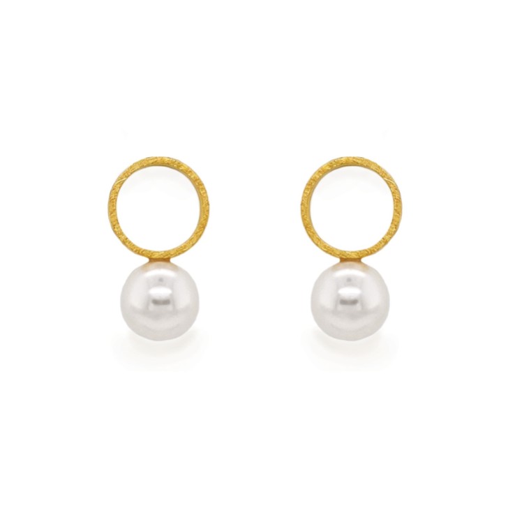 Sarah Alexander Bombshell Gold Circle Perlenohrringe