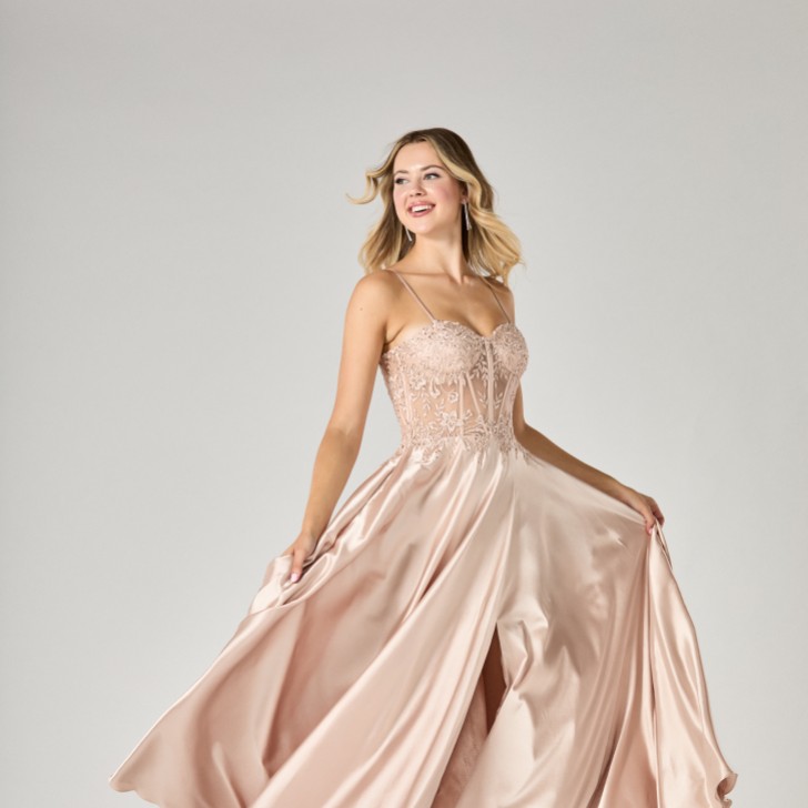 Tiffanys Paloma Champagner TFY Ballkleid