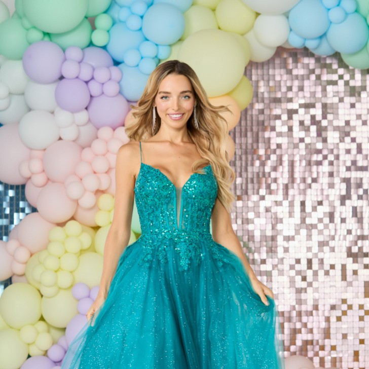 Tiffanys Sabina Teal Abschlussballkleid