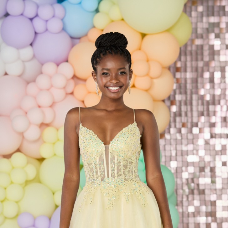 Tiffanys Sabina Zitrone Abschlussballkleid