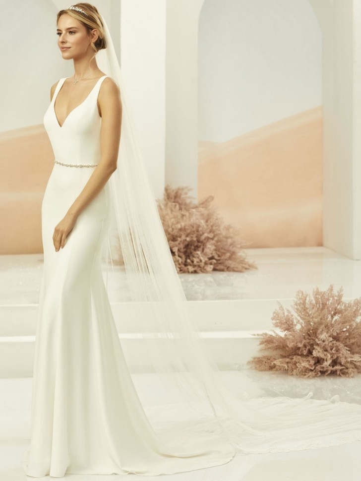 Bianco Elfenbein Einstöckige Cut Edge Kathedrale Schleier mit Spitze Zug S371