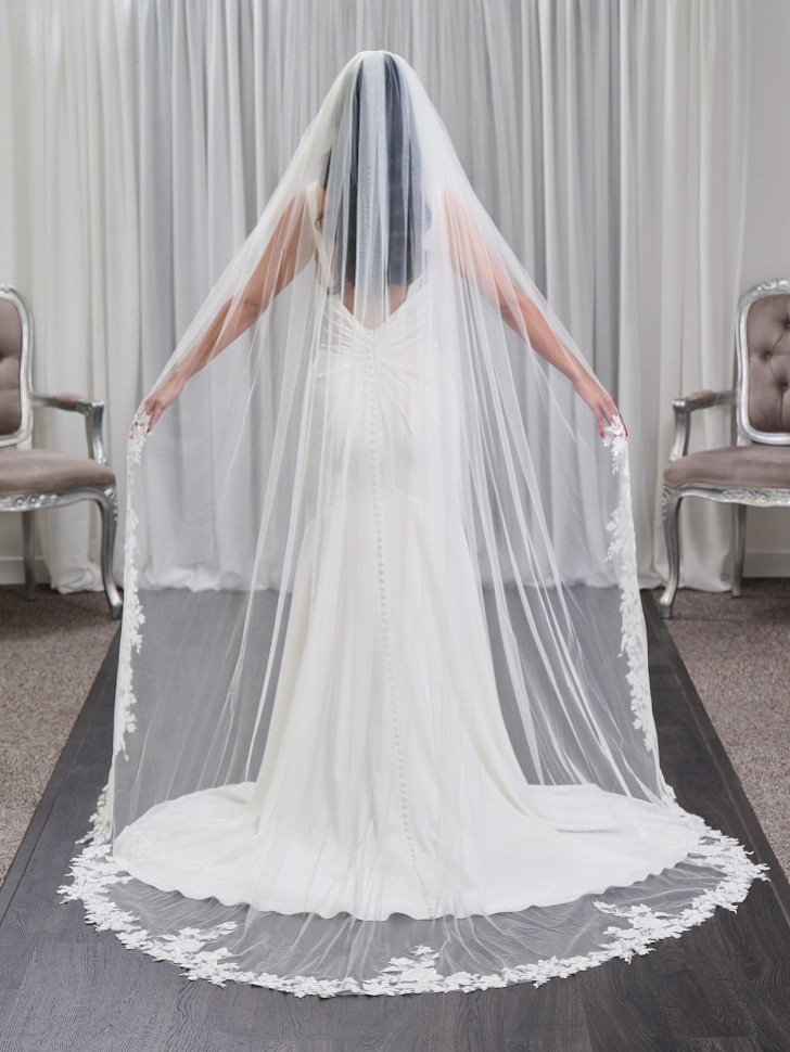 Cotswold Long Single Tier Italian Tulle Beaded Floral Lace Veil