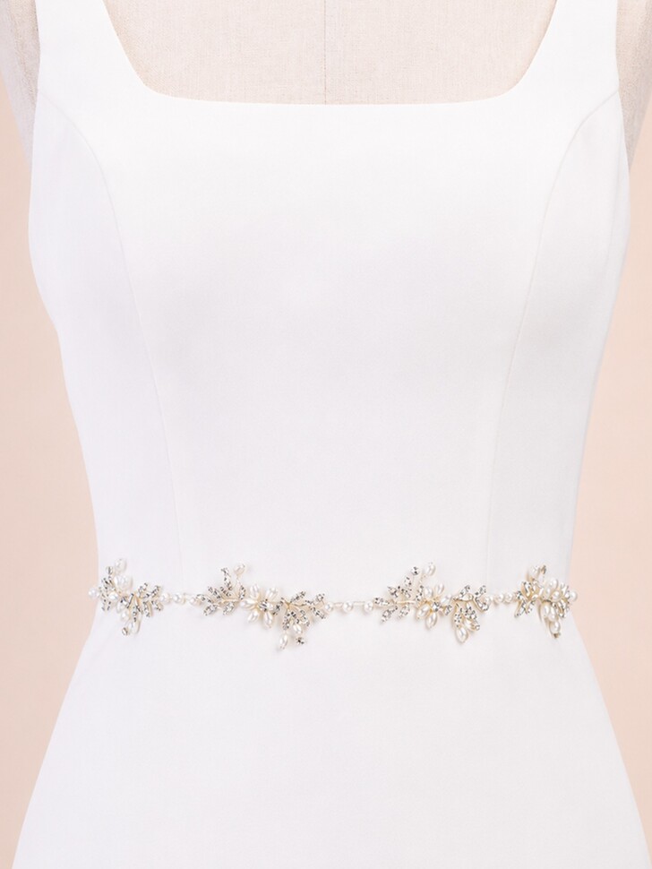 Perfect Bridal Delicate Pearl and Crystal Bridal Belt
