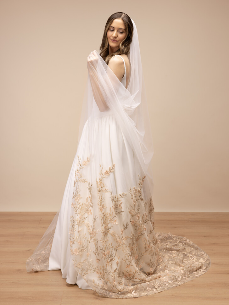 Perfect Bridal Ivory Tulle Cathedral Veil with Gold Leaf Embroidery 