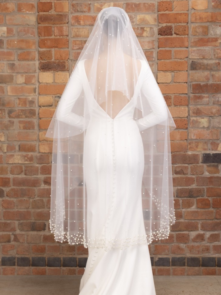 Perfect Bridal Velo de dos capas color marfil con abundantes adornos de perlas y largo hasta los pies