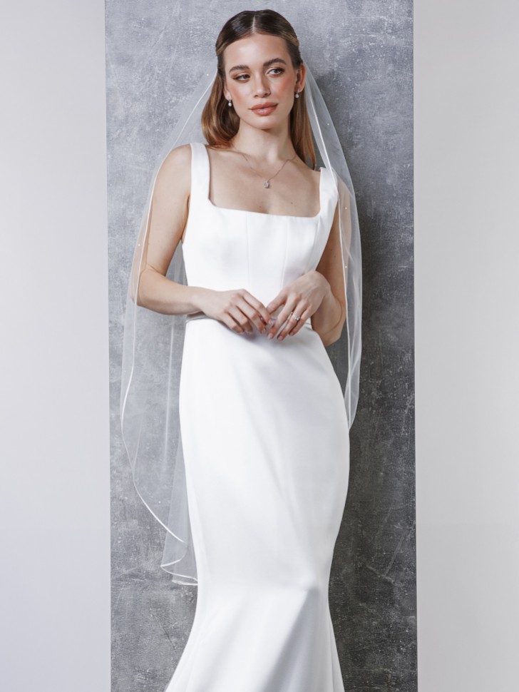 Rainbow Club Cheerfulness Single Tier Veil with Scattered Diamantes