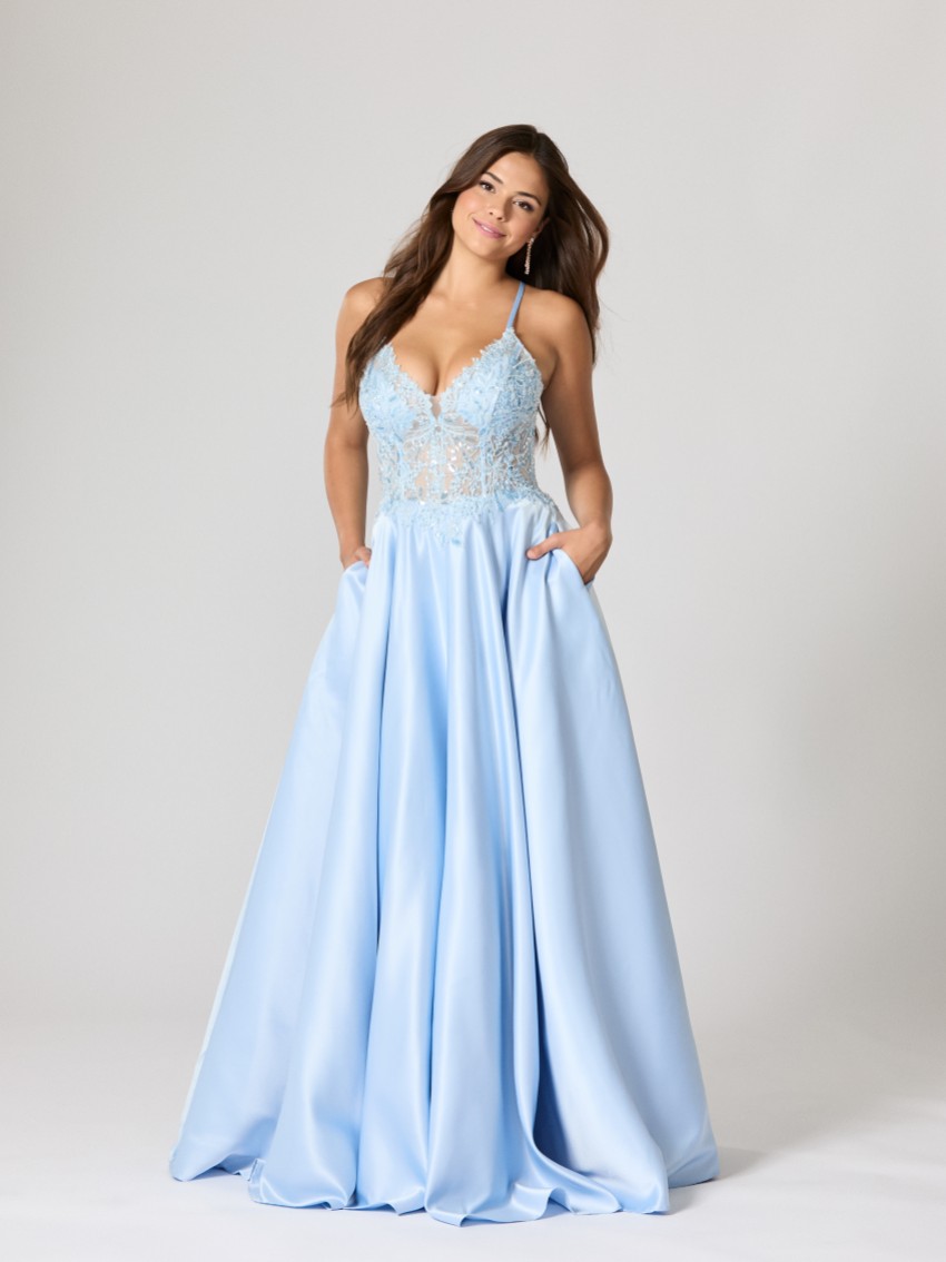 Fotografia: Abito da ballo Tiffanys Marissa blu pallido TFY