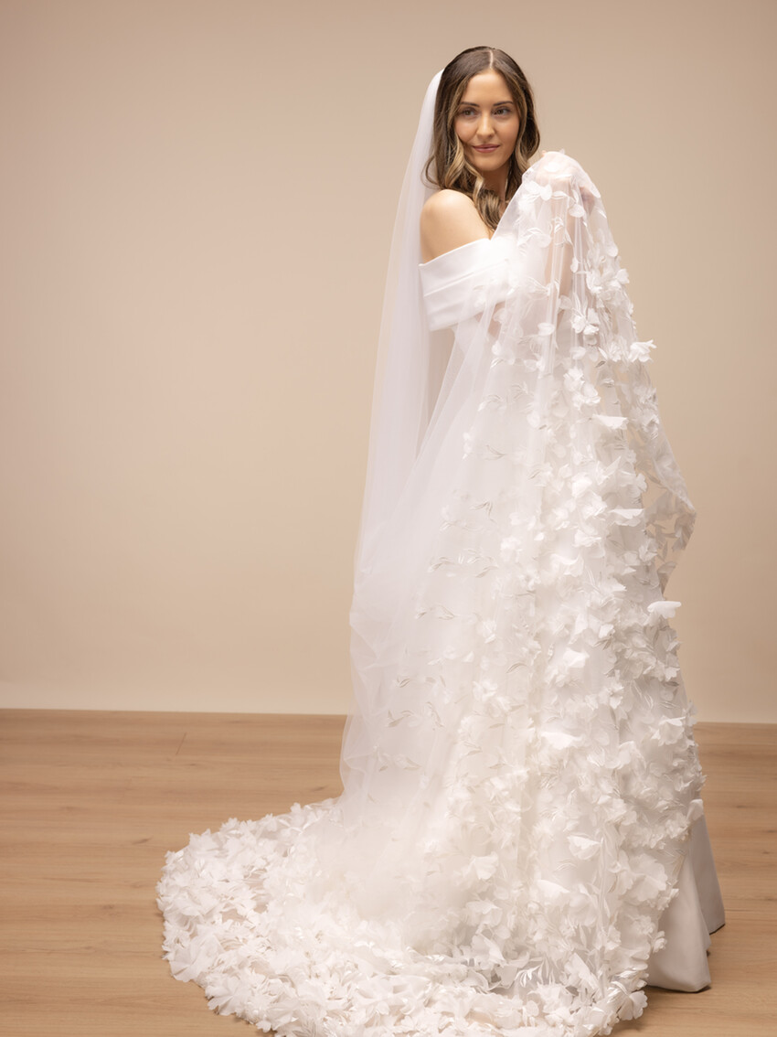 Photograph: Perfect Bridal Ivory 3D Floral Cathedral Length Veil
