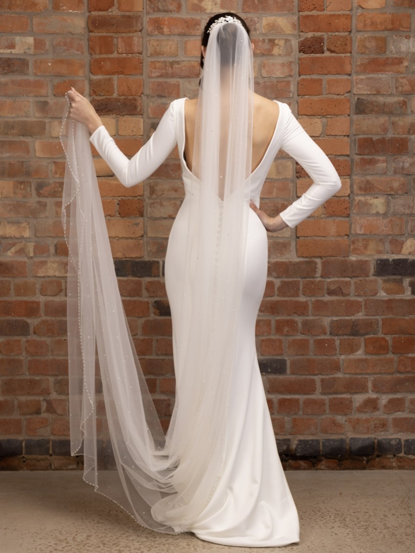 Photograph: Perfect Bridal Ivory Single Tier Pearl and Diamante Cathedral Veil