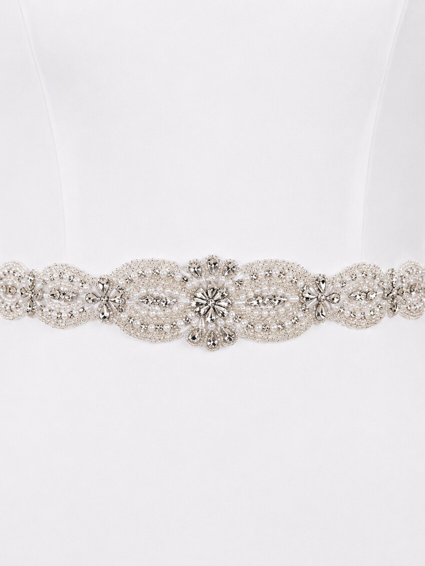 Photograph: Perfect Bridal Statement Crystals and Pearls Bridal Belt
