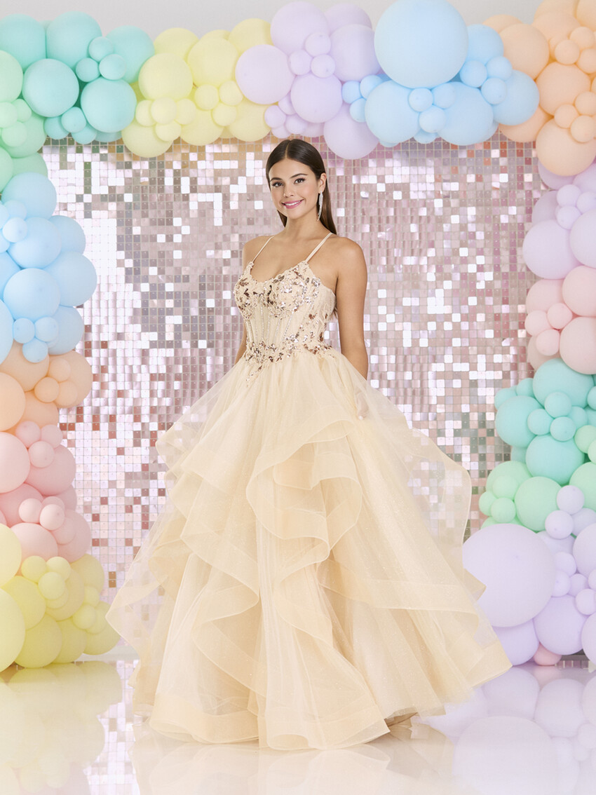 Zdjęcie: Suknia balowa Tiffanys Marla w kolorze jasnozłotym (model TFY)