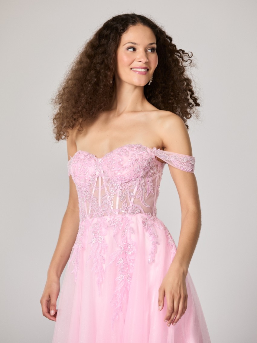 Photograph: Tiffanys Destiny Rose TFY Robe de bal de fin d'année