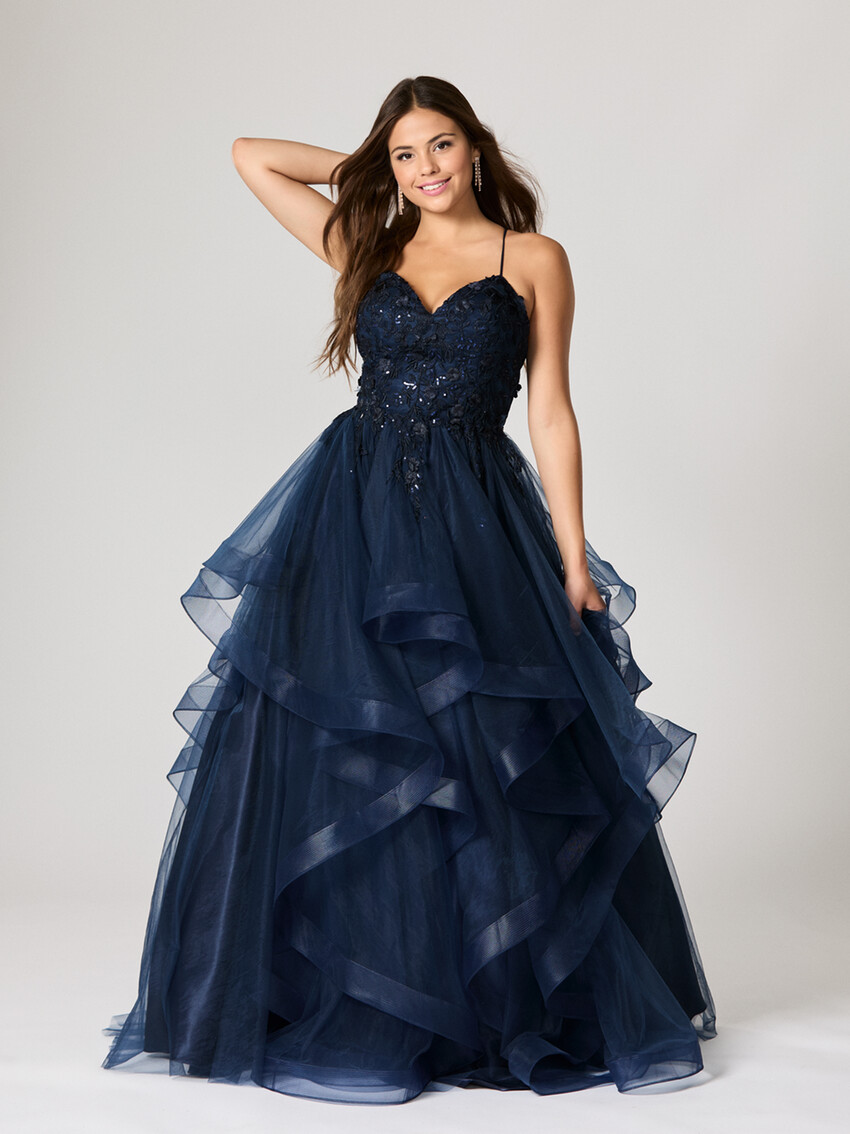 Fotografía: Vestido de fiesta TFY «Nadia Navy» de Tiffanys