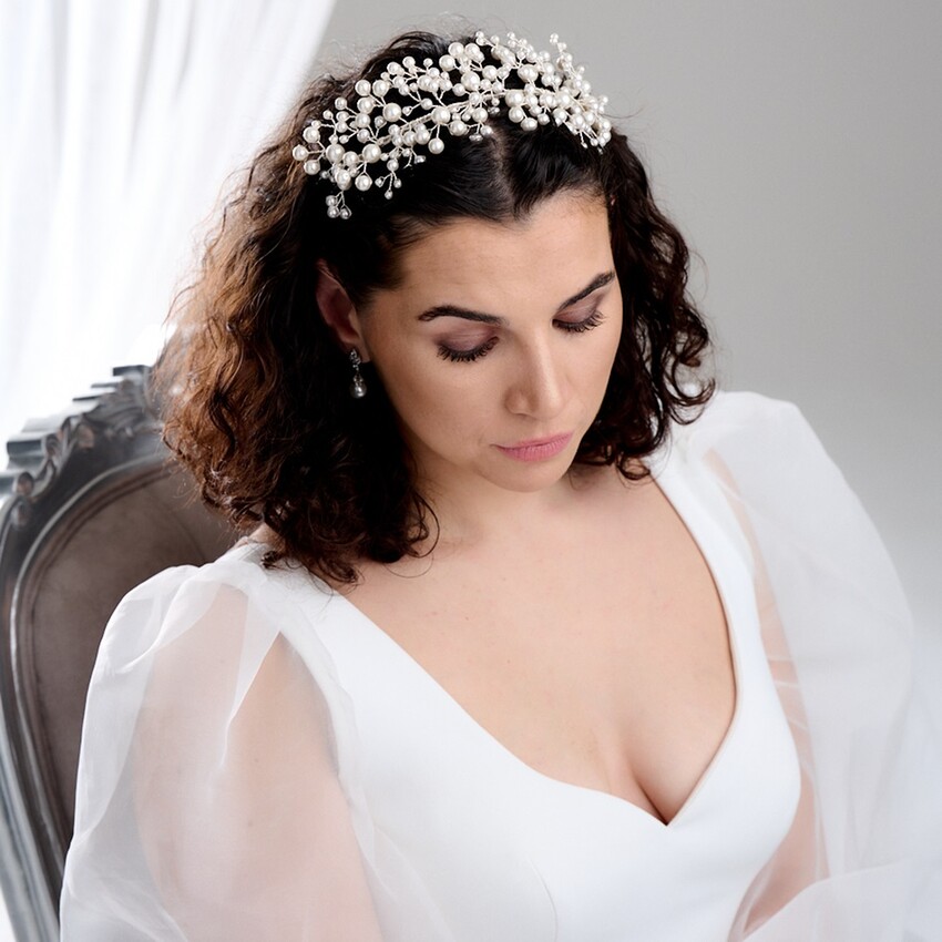 Fotografía: Arianna Diadema con perlas «Everlasting Statement» AR632
