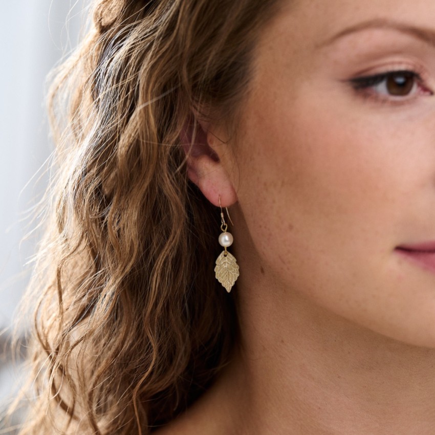 Photograph: Arianna Small Leaf Earrings ARE736