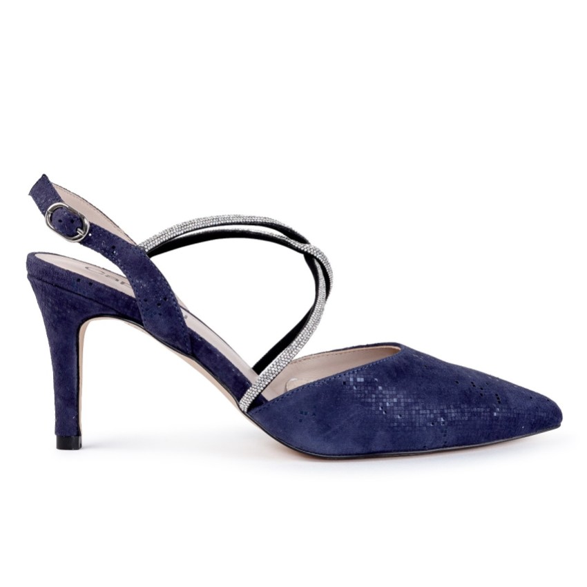 Fotografia: Capollini Slingbacks Charlotte em couro nubuck azul-marinho com tiras cruzadas e diamantes