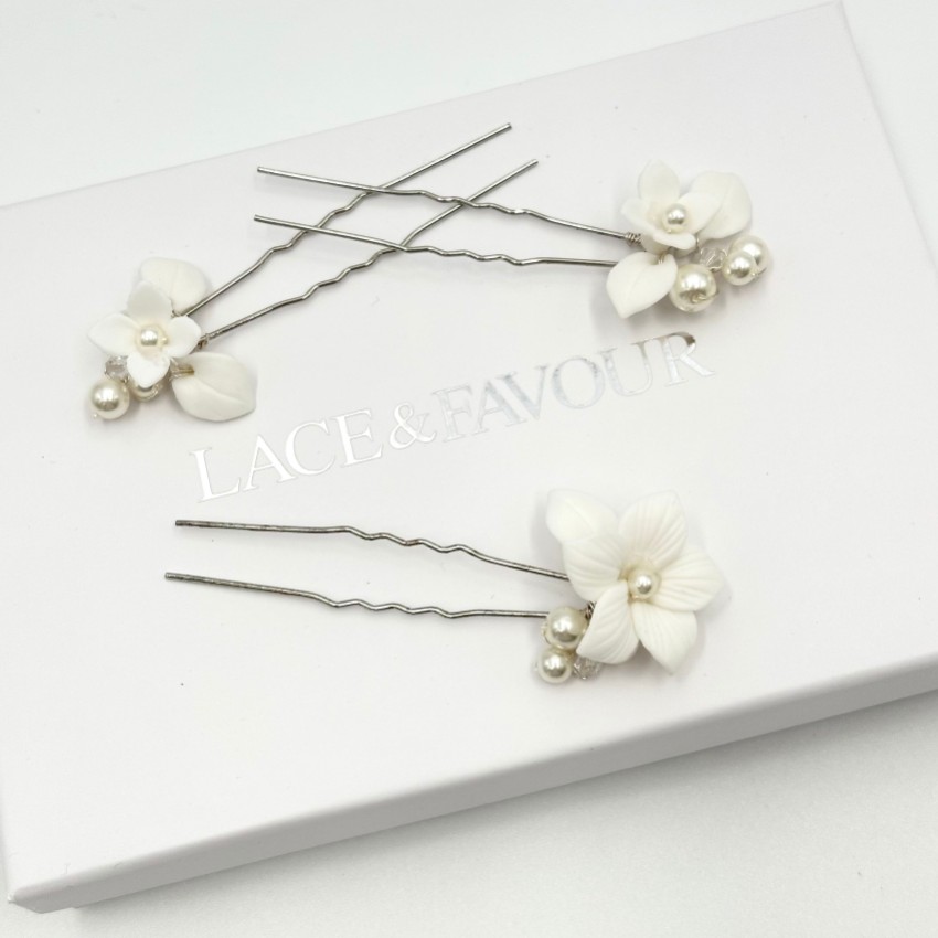 Fotografia: Conjunto Tiffany de 3 ganchos de cabelo florais com pérolas e cristal transparente