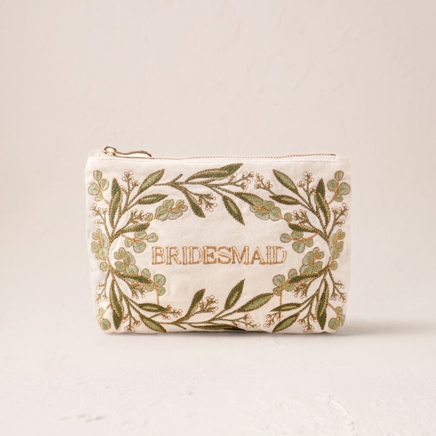 Photograph: Elizabeth Scarlett Olive Branch Bridesmaid Cream Velvet Mini Pouch