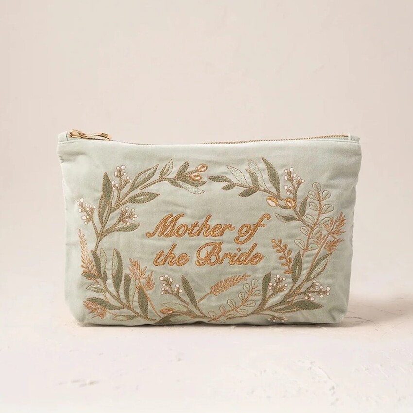 Photograph: Elizabeth Scarlett Olive Branch Mother of the Bride Sage Green Velvet Pouch