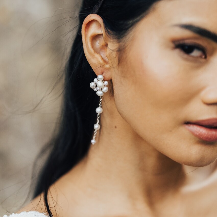 Fotografía: Hermione Harbutt Pendientes con perlas de agua dulce «Cocktail Hour»